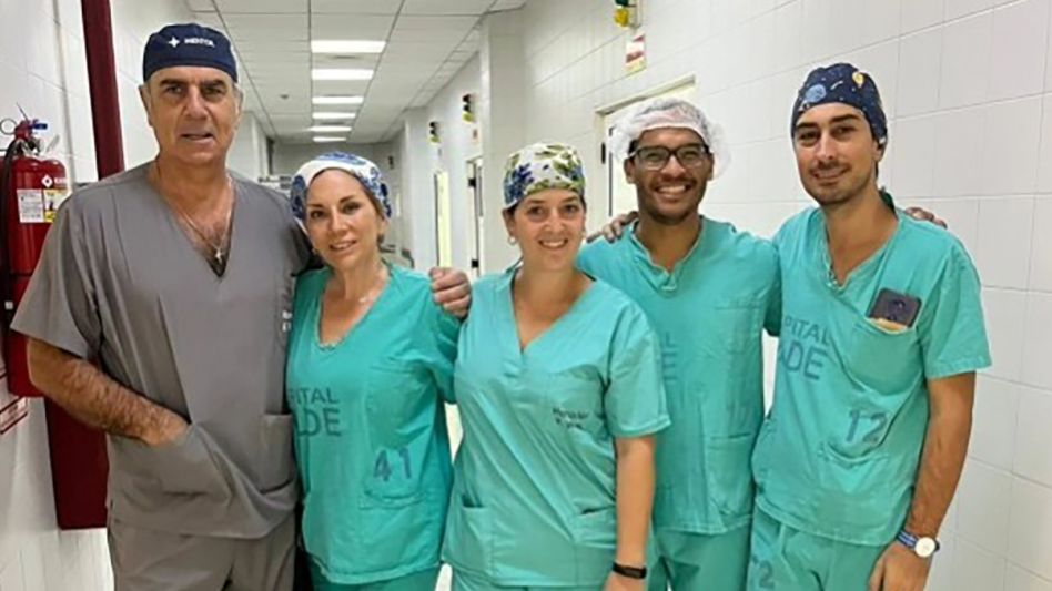 Primera intervención de masculinización del tórax en el hospital Wilde