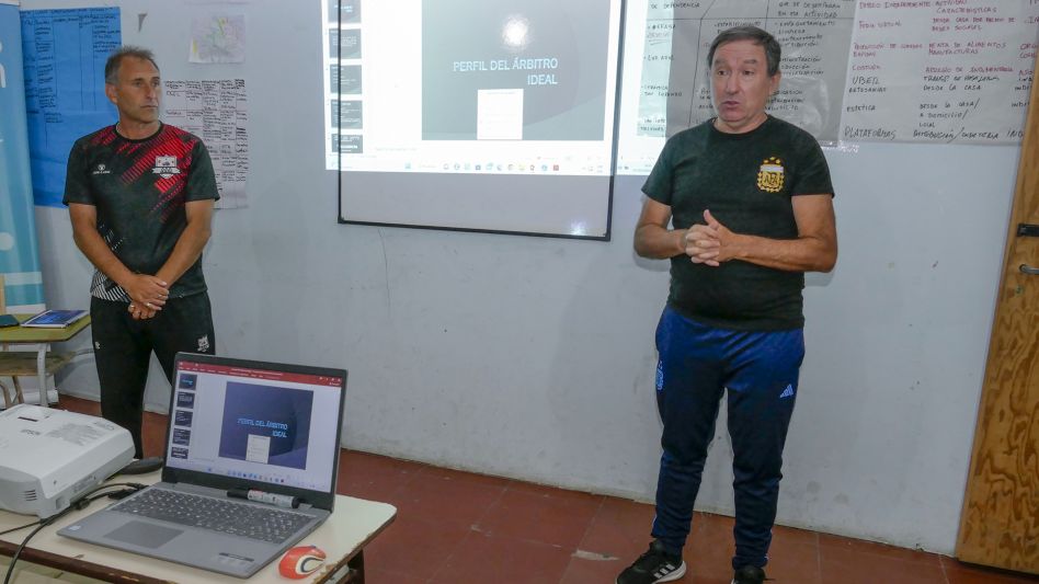 Comenzó el Curso de Árbitro 2024