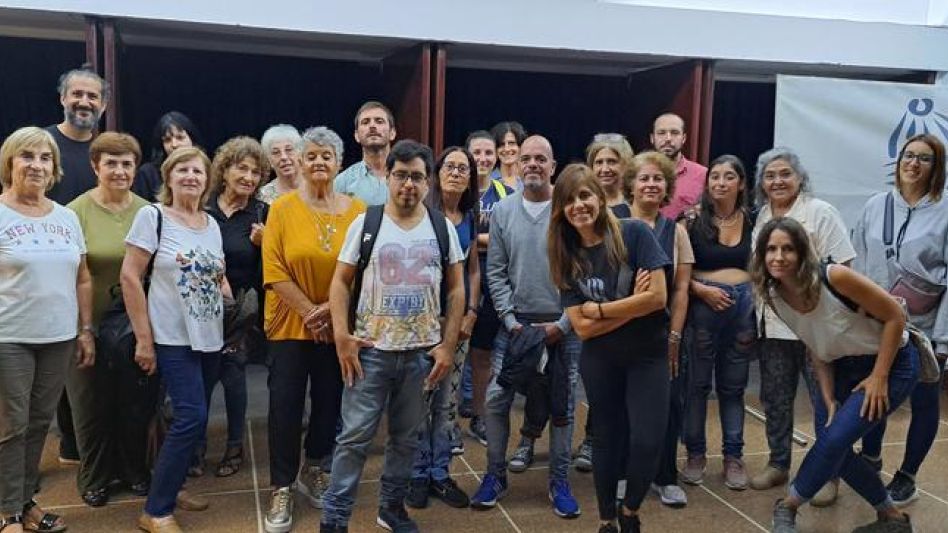 El grupo que se conformó el primer día de ensayos, el pasado lunes.   