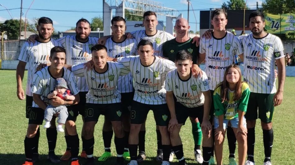 El equipo de Piazza ante Estrellas. GENTILEZA MARIANELA BARRIONUEVO