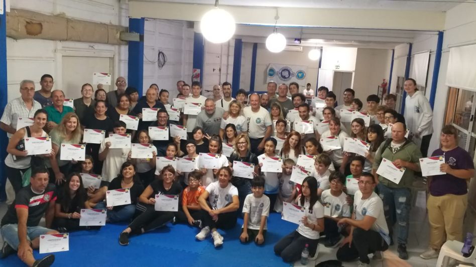 Más de 80 personas participaron de Taller de RCP en la sede del Club Boca
