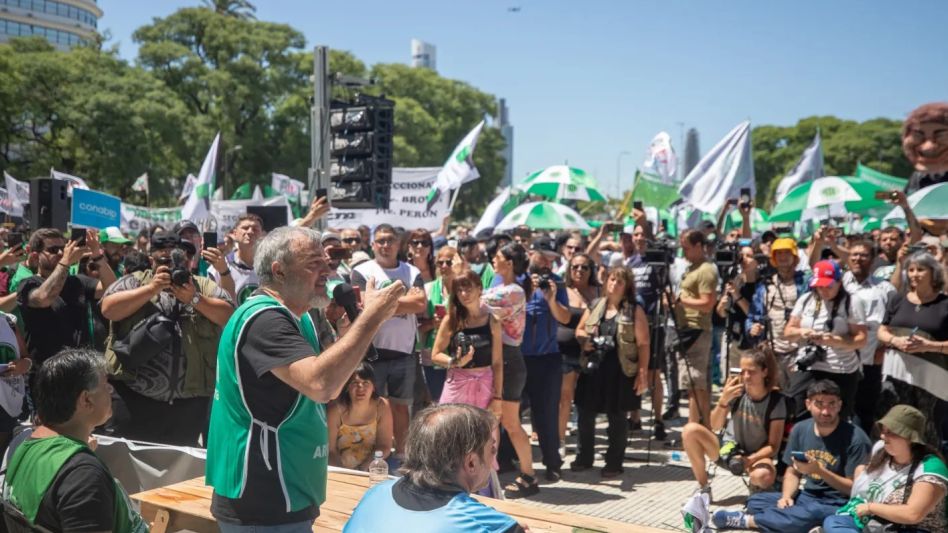 ATE afirma que hubo 11.000 nuevos despidos durante el fin de semana y ratifica plan de lucha