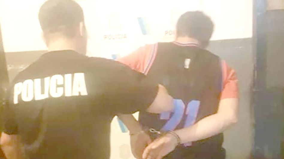 El detenido por este hecho registra una condena y causas en trámite por delitos contra la propiedad.   CPA/PBA