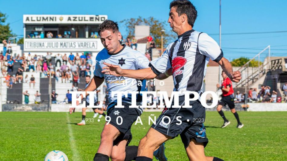 Alumni y Athletic igualaron en cero, en una nueva edición del clásico de Azul. NICOLÁS MURCIA