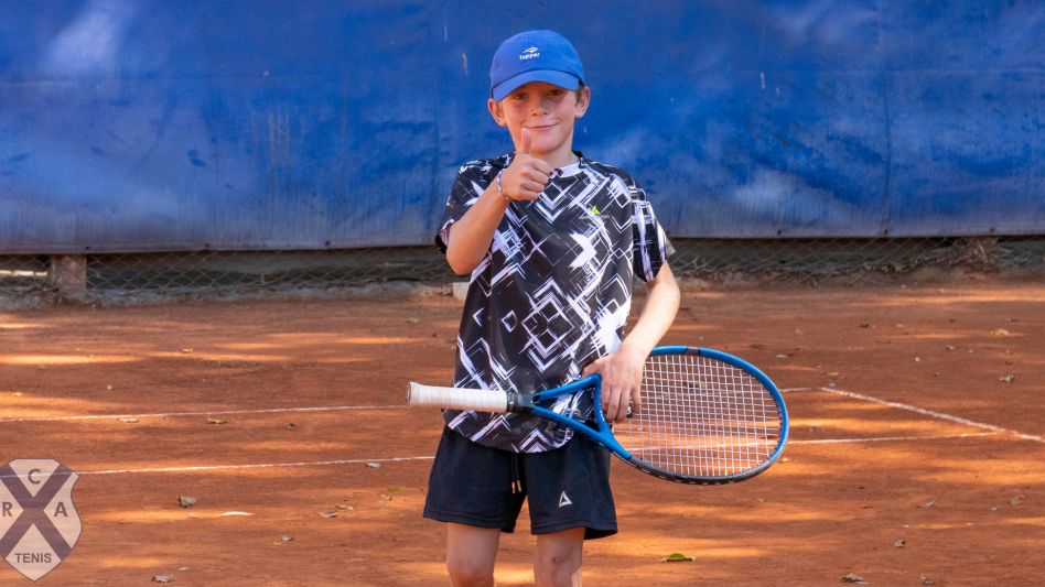 Gran actuación de los azuleños en un torneo regional de tenis