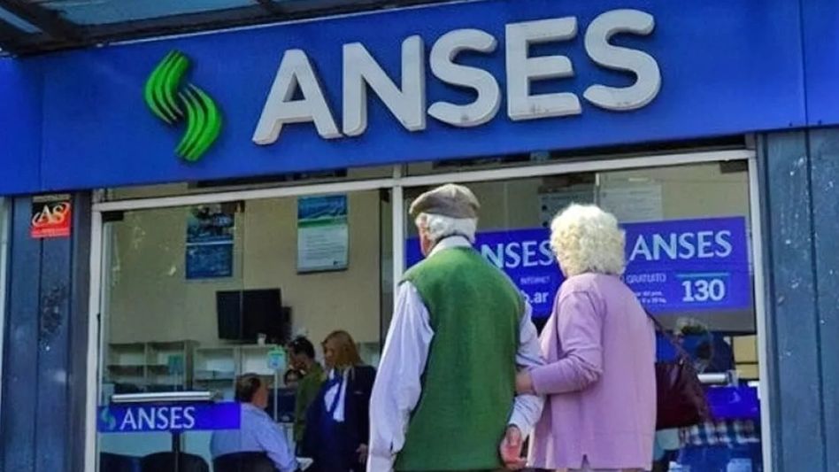 Los jubilados que cobran la mínima recibirán en mayo un bono de $70.000