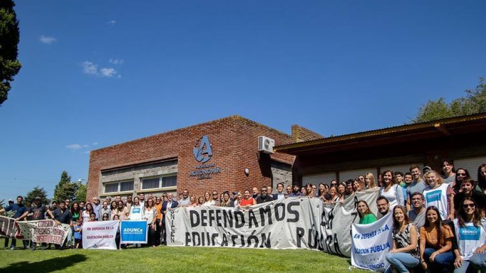 Esperamos que prime la cordura y que no lleguemos a una situación donde la universidad no tenga ningún margen de maniobra. PRENSA PERONISMO 26 DE JULIO/AZUL