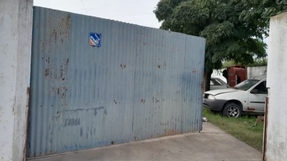 Un taller situado en Arenales entre Neuquén y Chubut, el lugar donde un hombre fue hallado muerto. FOTO: CPA/PBA
