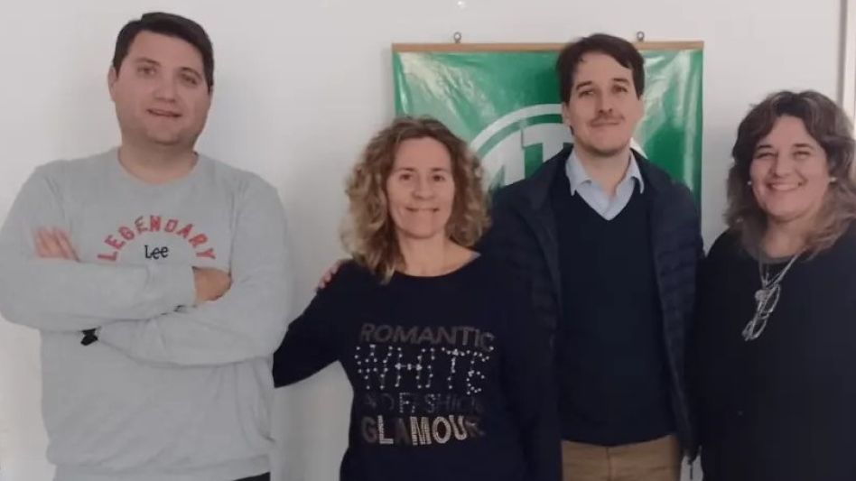  Dirigentes de ATE Azul se reunieron con Judith Moyano (Atuncpba)  y Tomás Puppio (Adunce) para dialogar acerca de la movilización prevista para mañana en defensa de las universidades públicas naciona