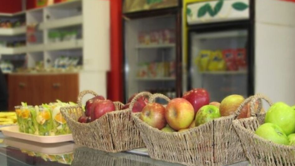 Kioscos escolares más sanos: recomiendan que no se vendan productos con advertencias