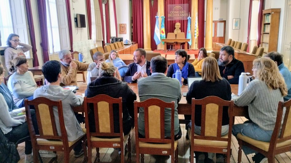 Autoridades y Concejales recibieron a integrantes de la Dirección de Derechos Humanos del Senado Provincial 