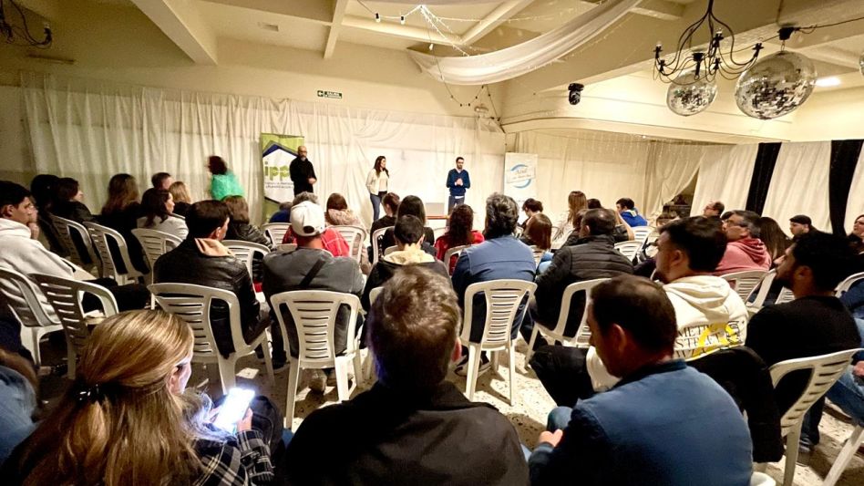Uno de los momentos de la presentación del relevamiento realizado por el IPPA y Azul en Marcha.