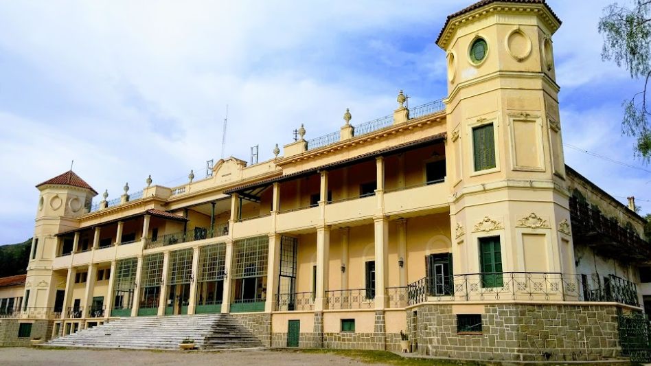 El Eden, el hotel que alojó a la realeza, fantasmas y supo ser un reducto nazi