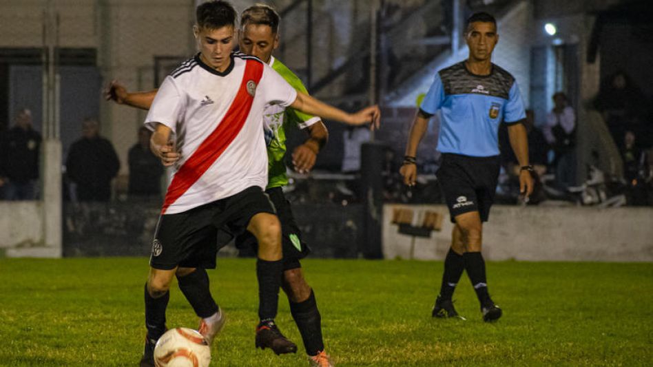 River y Vélez se estarán enfrentando en esta última fecha de la etapa clasificatoria del Apertura. NICOLÁS MURCIA.