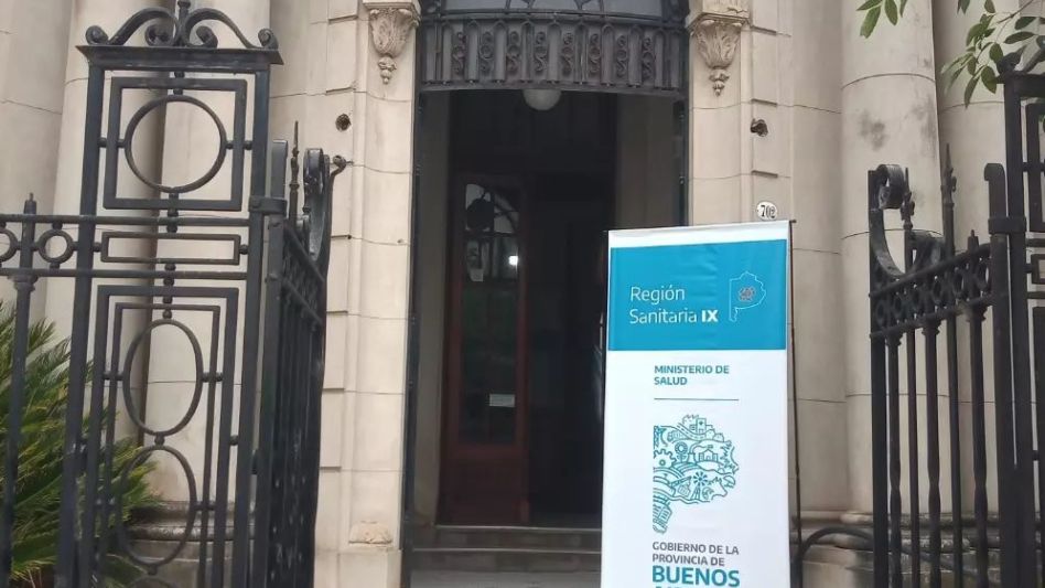La inscripción presencial incluye la entrega de documentación en la sede ubicada en Bolívar 702 de 9 a 13 horas. 