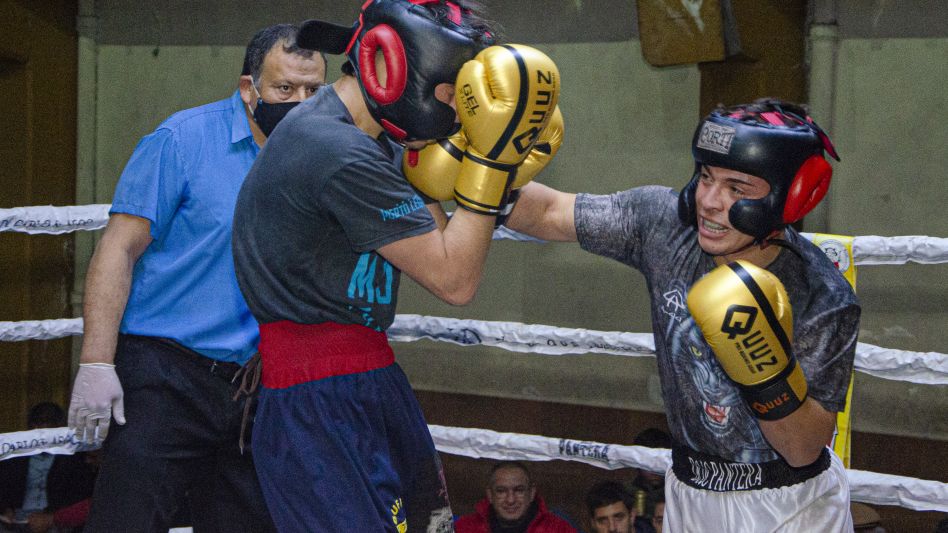  Regresa hoy el box amateurs a Athletic. Habrá en disputa tres cinturones, uno por la Ciudad de Azul y los otros por la Liga Bonaerense. La grilla de las peleas y detalles del evento.Foto: archivo.
