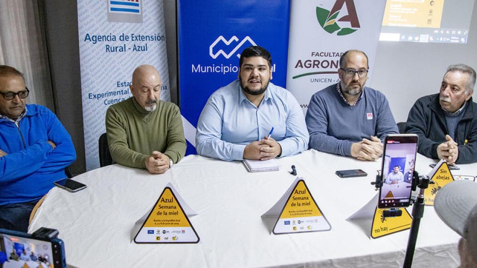 En la sede del INTA de esta ciudad se presentó ayer la propuesta denominada La Semana de la Miel.      PRENSA MUNICIPAL