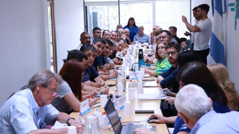 ¿Cómo quedaron los sueldos de los estatales bonaerenses después del último aumento?