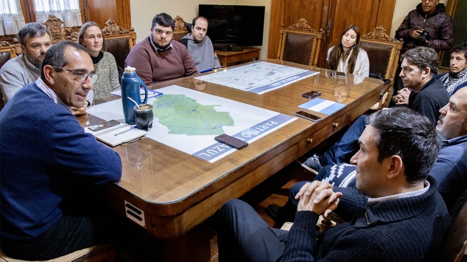 Encuentro de cooperativas con autoridades del IPAC