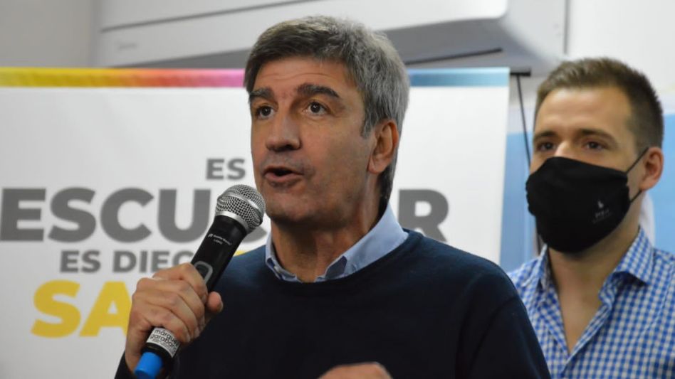 Guerra en el PRO bonaerense: el macrismo acelera para sacarle "hasta las fotocopiadoras" a Bullrich