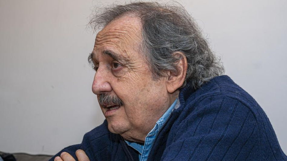 Ricardo Alfonsín durante la charla que mantuvo ayer con los medios locales en su paso por Azul.    NICOLAS MURCIA