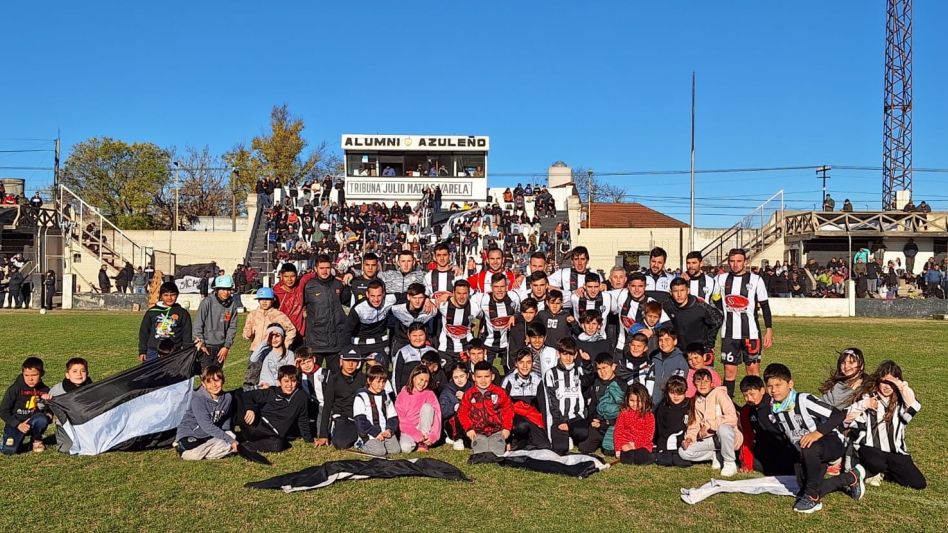 Chacarita y Alumni: comienza la final 