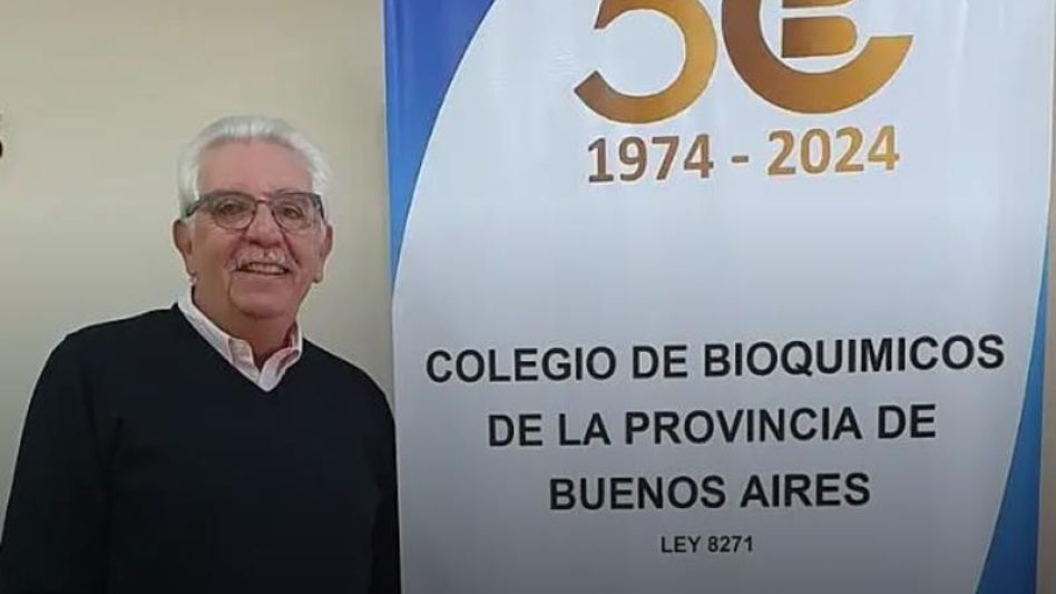 Mario Eposto, presidente del Colegio de Bioquímicos de la Provincia de Buenos Aires.  GENTILEZA PORTAL ABCHOY TANDIL