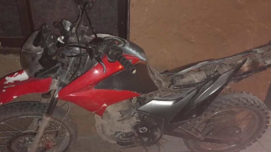 La motocicleta en que se trasladaba el joven, cuando el 29 de mayo pasado amenazó a su ex pareja. FOTO: CPA/PBA