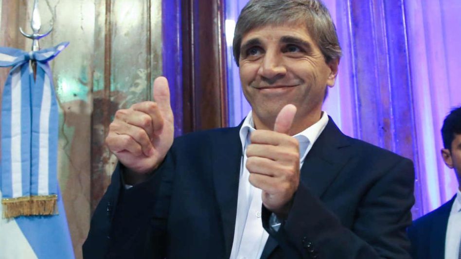 Caputo sostuvo que "no hay ninguna devaluación prevista"