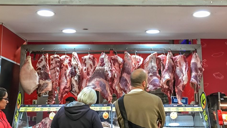 Los precios de los alimentos aumentaron 3,8% en junio, impulsados por la carne y los lácteos