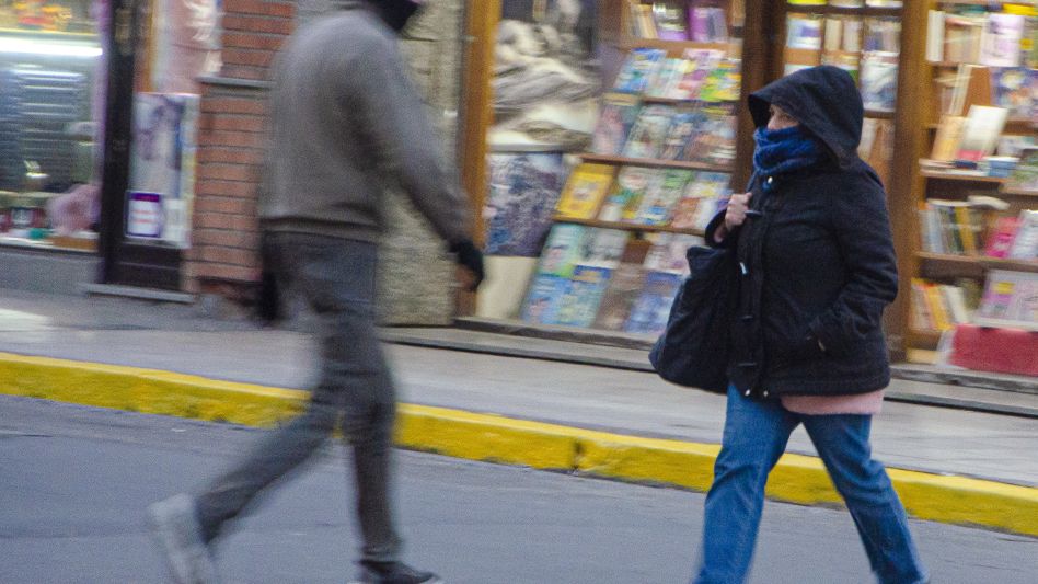 El pronóstico del SMN indica que en Azul en los próximos días se registrarán heladas y temperaturas máximas que no superarán los 10°.  NACHO CORREA