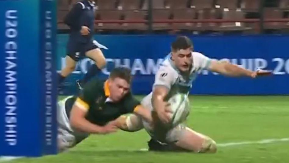 El seleccionado nacional consolidó la diferencia frente a Sudáfrica con el try de Juan Penoucos (foto) .