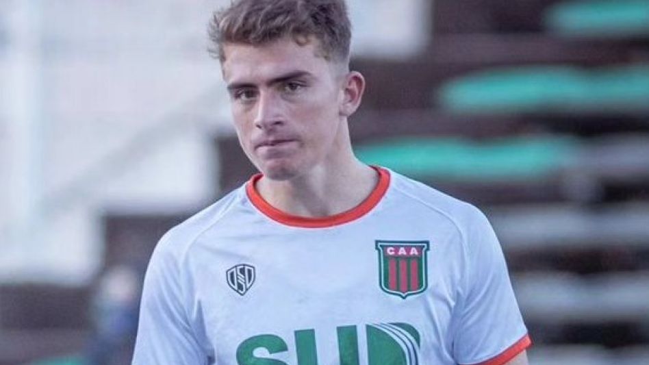 Facundo Sánchez es otro de los azuleños que llegó a jugar profesionalmente. 