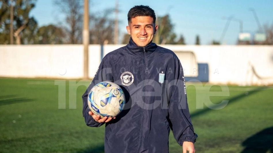Ramón Sánchez, autor de tres goles para Ferro Carril Sud de Olavarría. Foto: gentileza Infoeme.