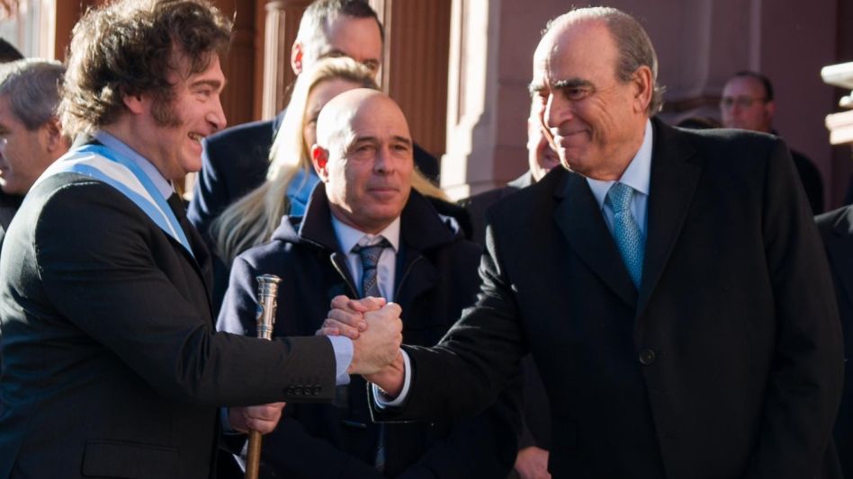 Ley Bases: reglamentan los capítulos sobre privatizaciones y reforma del Estado