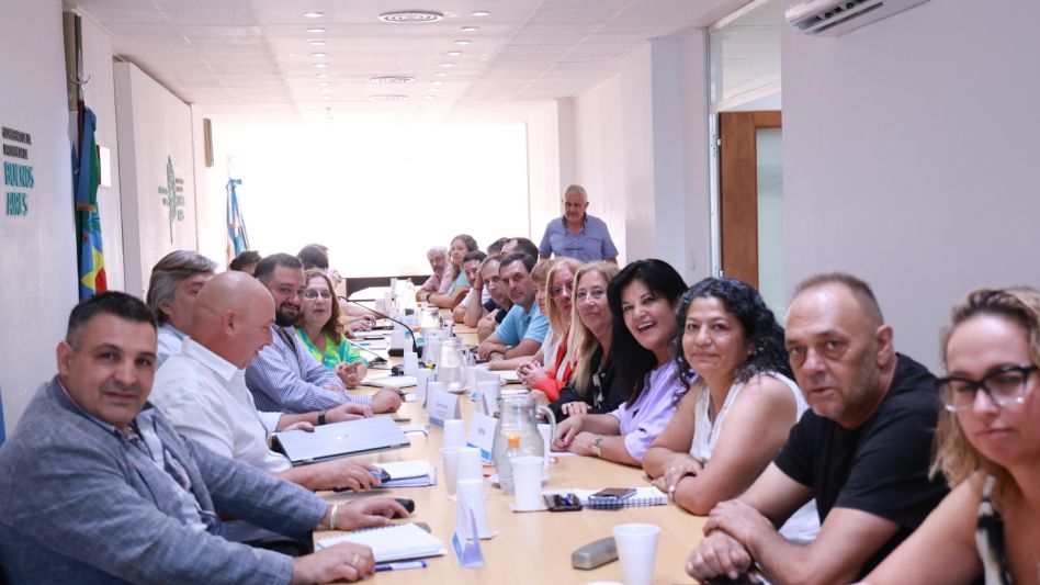 Paritarias salariales: Provincia recibe a los gremios esta semana