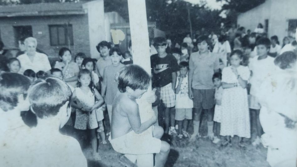 En fotos, el primer festival en el año 1977 y el último en 2007 que vivió el mentor del festival Arturo Ibarra.