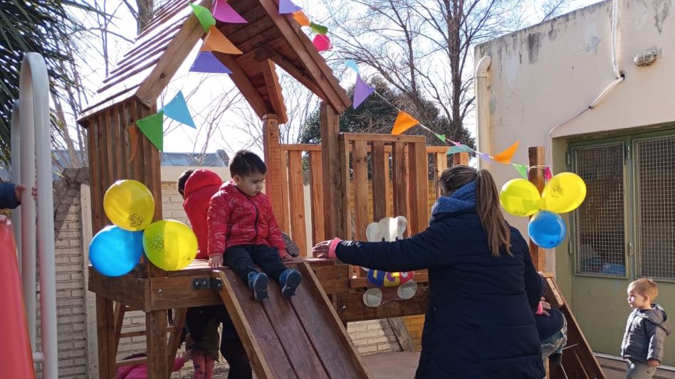  En la cárcel de Azul construyeron un mangrullo para el Jardín Maternal Municipal