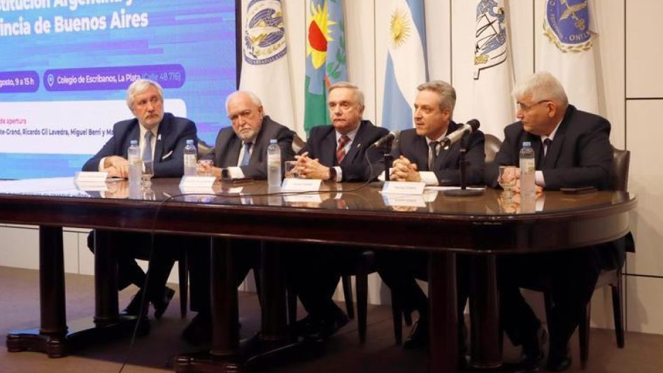 En el panel de apertura de las jornadas estuvieron los doctores Guillermo Longhi, Ricardo Gil Lavedra, Miguel Berri y Matías Fores.