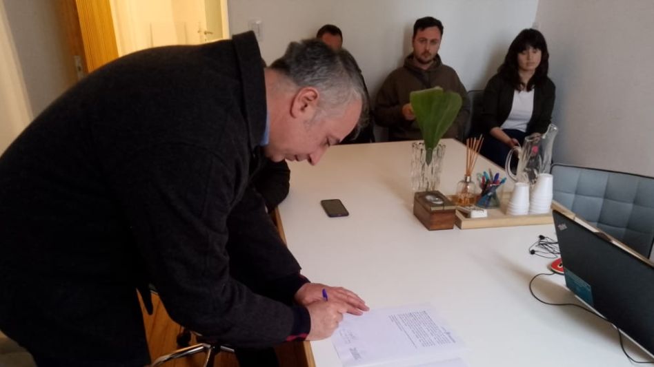 Se presentaron cinco oferentes para la construcción del Instituto 2