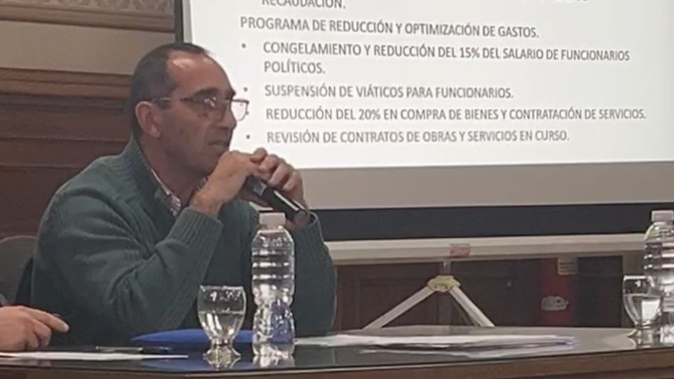 El intendente Sombra anunció medidas ante la crisis económica del Municipio