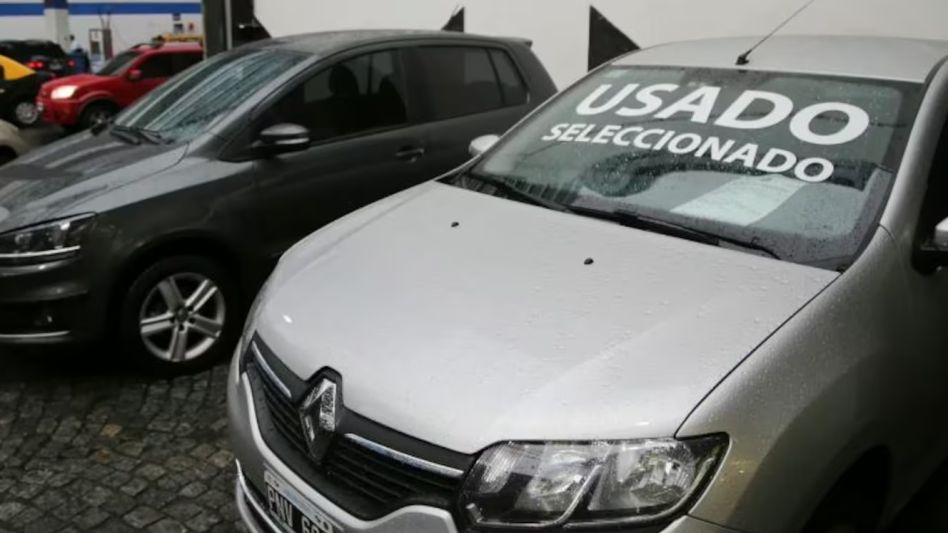 Ya no hace falta el certificado de libre deuda para vender un auto usado