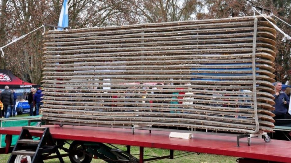 "Fiesta del salame más largo": San Andrés de Giles vuelve a desafiar a Tandil