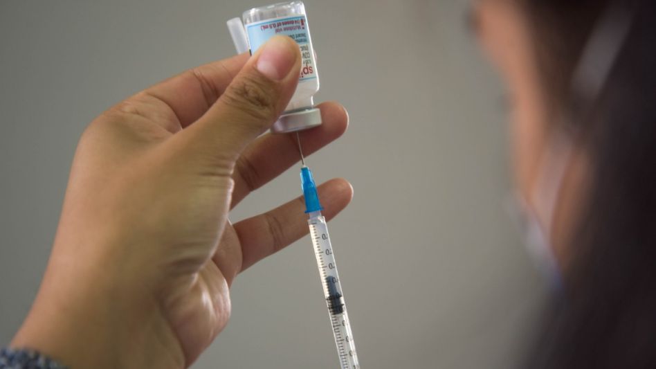 Diez claves sobre la vacuna contra el dengue que aplicará la Provincia desde octubre