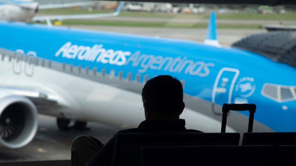 El Gobierno insiste con la privatización de Aerolíneas: "Sería un acto de justicia social"