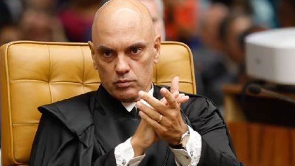 Alexandre de Moraes, integrante del Supremo Tribunal Federal de Brasil que en ese país prohibió el uso de la red social X.  KAHAWATUNGU.COM 