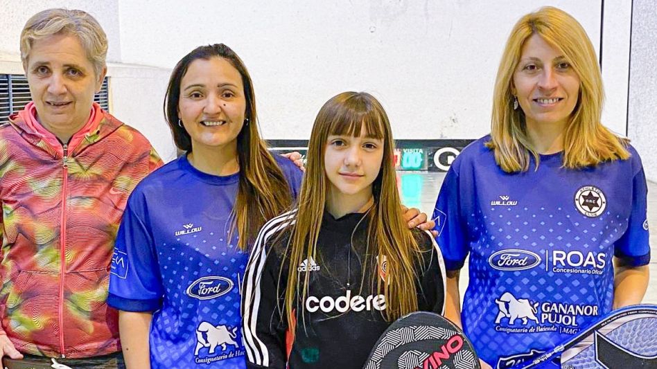 Laura Frellini, Carina La Fuente, Catalina Rodríguez y Natalia Molina son algunas de las azuleñas que jugarán el primer certamen interno en esta ciudad.