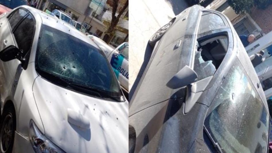 Los automóviles dañados en el marco de este incidente ocurrido hoy poco antes del mediodía. FOTOS: EPDS AZUL/PBA