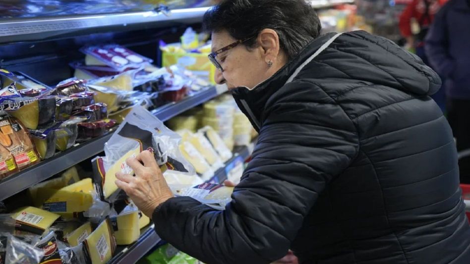 La inflación de agosto fue 4,2%, un número por encima de lo esperado: ¿cuánto hay que ganar para no ser pobre?