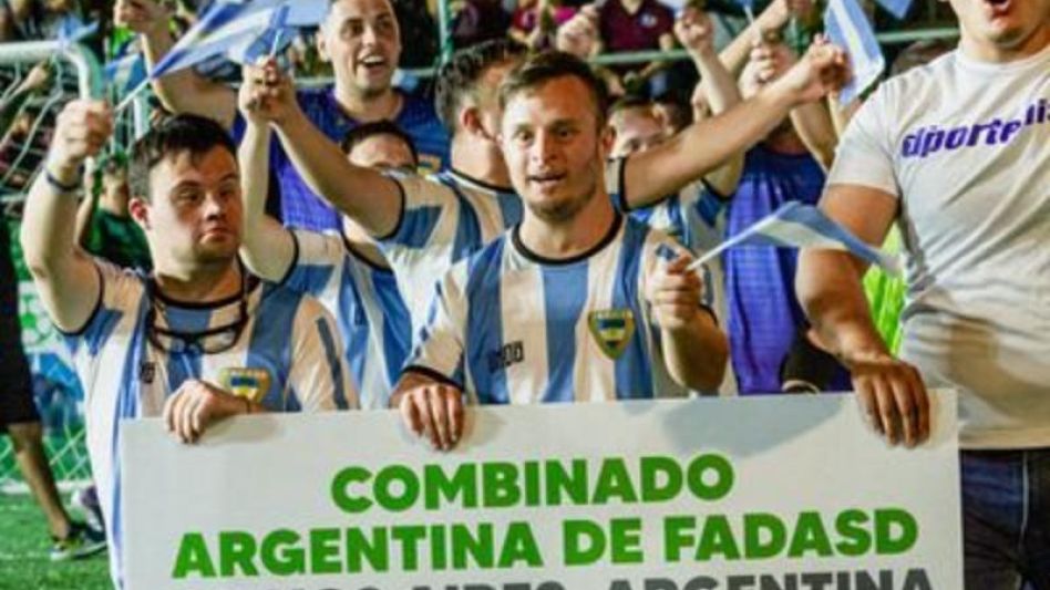Ignacio Deluca volvió a vestir la celeste y blanca de la Fadasd en el Torneo T21 Fútbol Down de Guadalajara, para equipos formados por jugadores y jugadoras con el Síndrome de Down.   